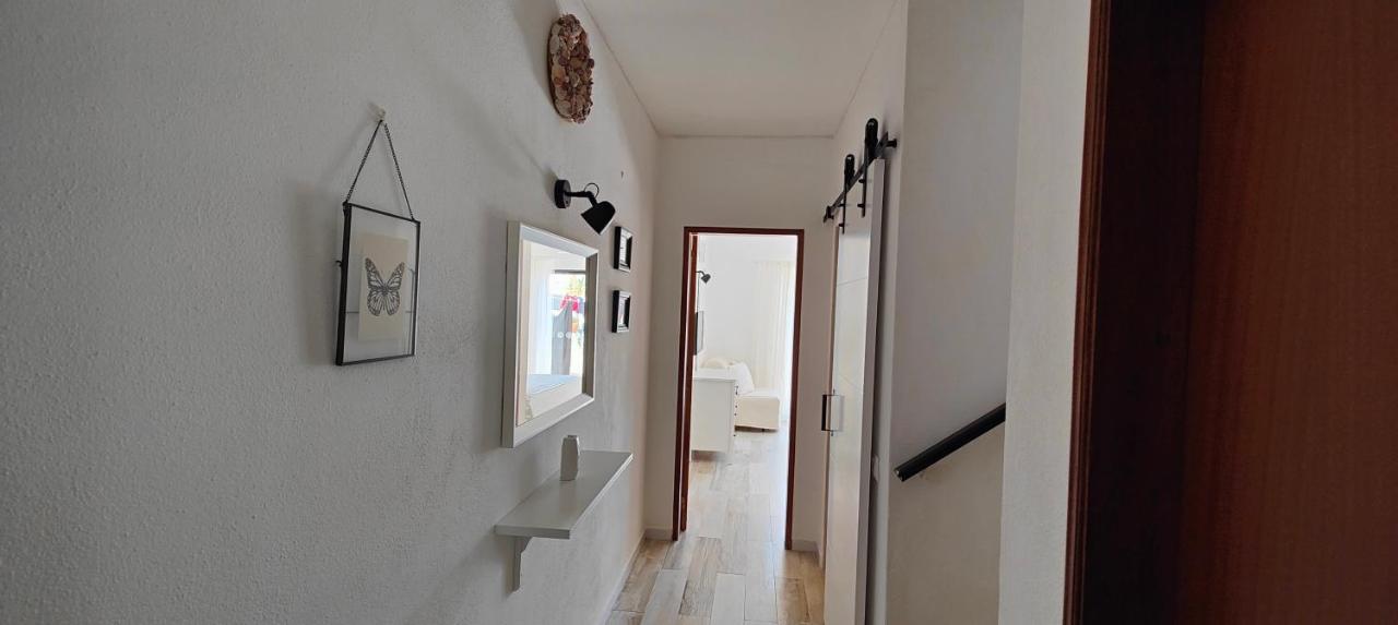 The Swallow'S Rest Beach House - Meia Praia لاغوس المظهر الخارجي الصورة